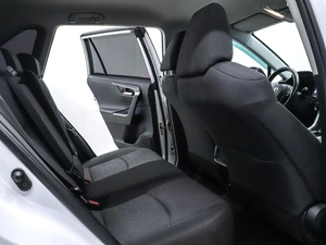 Внедорожник Toyota RAV4 2021 года, 3495000 рублей, Красноярск