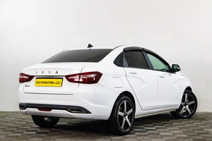 Седан ВАЗ (LADA) Vesta 2023 года, 1519000 рублей, Сургут