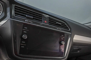 Внедорожник Volkswagen Tiguan 2019 года, 2199000 рублей, Челябинск