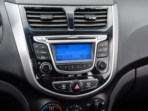 Хетчбэк Hyundai Solaris 2013 года, 875000 рублей, Краснодар