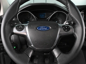 Седан Ford Focus 2013 года, 759000 рублей, Ростов-на-Дону