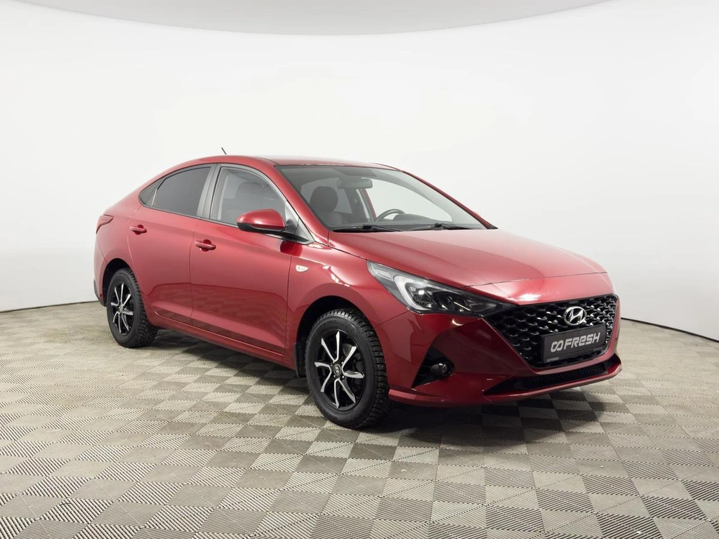 Седан Hyundai Solaris 2021 года, 1710100 рублей, Казань