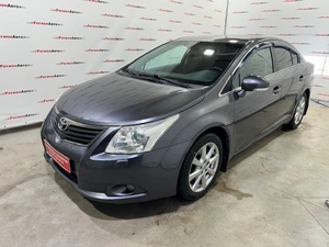 Седан Toyota Avensis 2009 года, 1150000 рублей, Красноярск