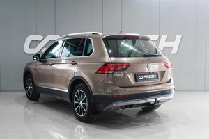 Внедорожник Volkswagen Tiguan 2018 года, 1999000 рублей, Петрозаводск