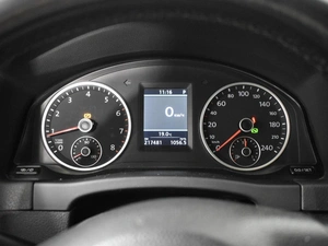 Внедорожник Volkswagen Tiguan 2012 года, 1463900 рублей, Казань
