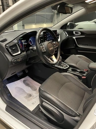 Универсал Kia Ceed 2022 года, 2090000 рублей, Красноярск