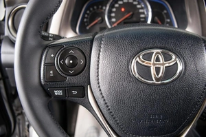 Внедорожник Toyota RAV4 2013 года, 1799000 рублей, Пермь