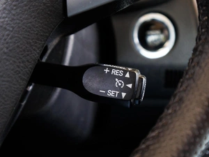 Седан Toyota Corolla 2013 года, 1070000 рублей, Большой Сочи