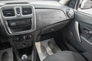 Седан Renault Logan 2020 года, 849000 рублей, Барнаул