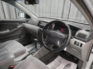 Седан Toyota Corolla 2002 года, 550000 рублей, Красноярск