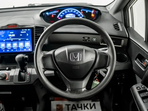 Минивэн Honda Freed 2012 года, 1070000 рублей, Красноярск