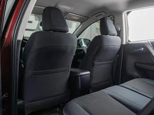 Внедорожник Toyota RAV4 2018 года, 2649000 рублей, Тюмень