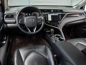 Седан Toyota Camry 2018 года, 2760000 рублей, Краснодар