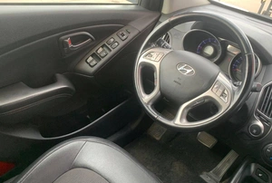 Внедорожник Hyundai ix35 2014 года, 1450000 рублей, Солонцы