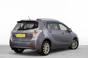 Минивэн Toyota Verso 2009 года, 1149000 рублей, Барнаул