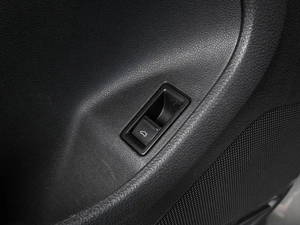 Седан Volkswagen Jetta 2017 года, 1369000 рублей, Аксай