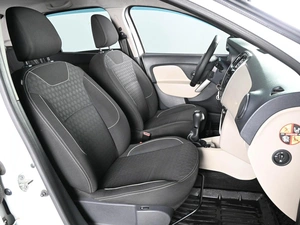 Седан Renault Logan 2016 года, 869000 рублей, Ростов-на-Дону