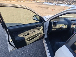 Универсал Mitsubishi Legnum 1998 года, 350000 рублей, Лесосибирск