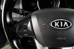 Седан Kia Rio 2014 года, 779000 рублей, Пермь