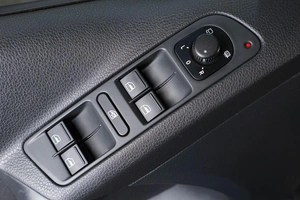 Внедорожник Volkswagen Tiguan 2012 года, 1529000 рублей, Тюмень