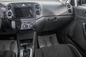 Хетчбэк Volkswagen Golf Plus 2007 года, 549000 рублей, Барнаул