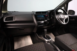 Хетчбэк Honda Fit 2017 года, 1299000 рублей, Новосибирск