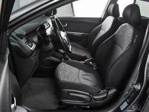 Хетчбэк Kia Rio 2016 года, 1069000 рублей, Воронеж