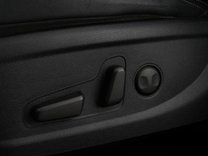 Внедорожник Hyundai Santa Fe 2019 года, 2743055 рублей, Москва