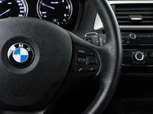 Хетчбэк BMW 1 серия 2018 года, 1817077 рублей, Москва