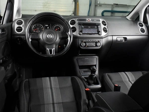 Хетчбэк Volkswagen Golf Plus 2012 года, 949000 рублей, Воронеж