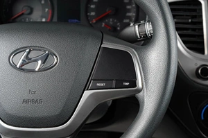 Седан Hyundai Solaris 2020 года, 1599000 рублей, Тюмень