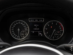 Хетчбэк Mercedes-benz B-класс 2012 года, 1040000 рублей, Краснодар