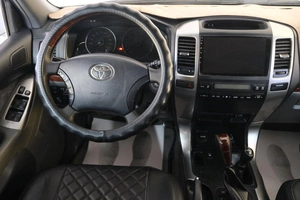 Внедорожник Toyota Land Cruiser Prado 2008 года, 2499000 рублей, Омск