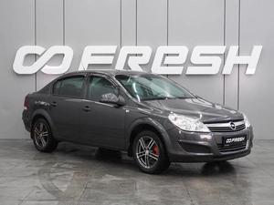 Седан Opel Astra 2011 года, 619000 рублей, Воронеж