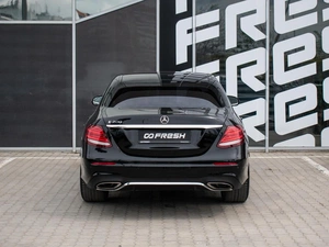 Седан Mercedes-benz E-класс 2019 года, 2730000 рублей, Краснодар