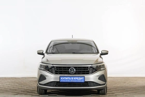 Лифтбек Volkswagen Polo 2022 года, 1679000 рублей, Тюмень