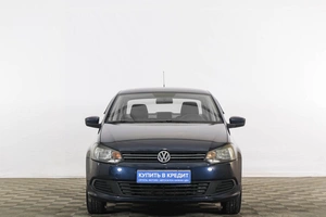 Седан Volkswagen Polo 2011 года, 799000 рублей, Тюмень