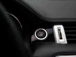 Внедорожник Land Rover Range Rover Evoque 2016 года, 3650000 рублей, Большой Сочи