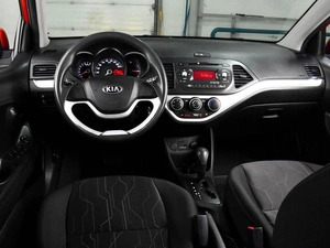 Хетчбэк Kia Picanto 2013 года, 799000 рублей, Воронеж
