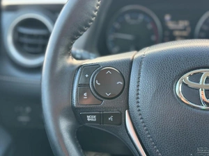 Внедорожник Toyota RAV4 2018 года, 2550000 рублей, Ижевск