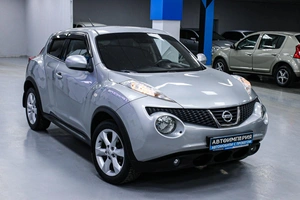 Внедорожник Nissan Juke 2012 года, 1023000 рублей, Солонцы