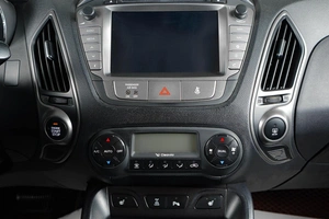 Внедорожник Hyundai ix35 2015 года, 1599000 рублей, Тюмень