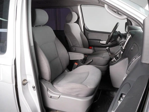 Минивэн Hyundai Grand Starex 2008 года, 1360000 рублей, Красный Пахарь