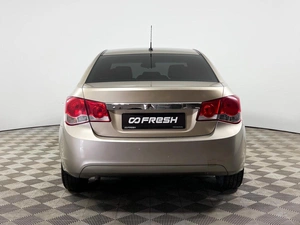 Седан Chevrolet Cruze 2012 года, 629900 рублей, Казань