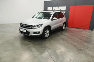 Внедорожник Volkswagen Tiguan 2015 года, 1500000 рублей, Курск