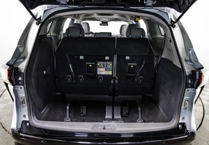Минивэн Toyota Sienna 2021 года, 4299000 рублей, Пермь