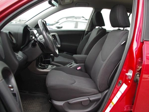 Внедорожник Toyota RAV4 2011 года, 1610000 рублей, Владимир