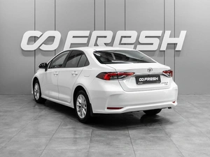 Седан Toyota Corolla 2021 года, 1768000 рублей, Тюмень