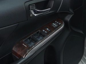 Седан Toyota Camry 2015 года, 1849000 рублей, Сургут