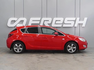 Хетчбэк Opel Astra 2012 года, 749000 рублей, Воронеж